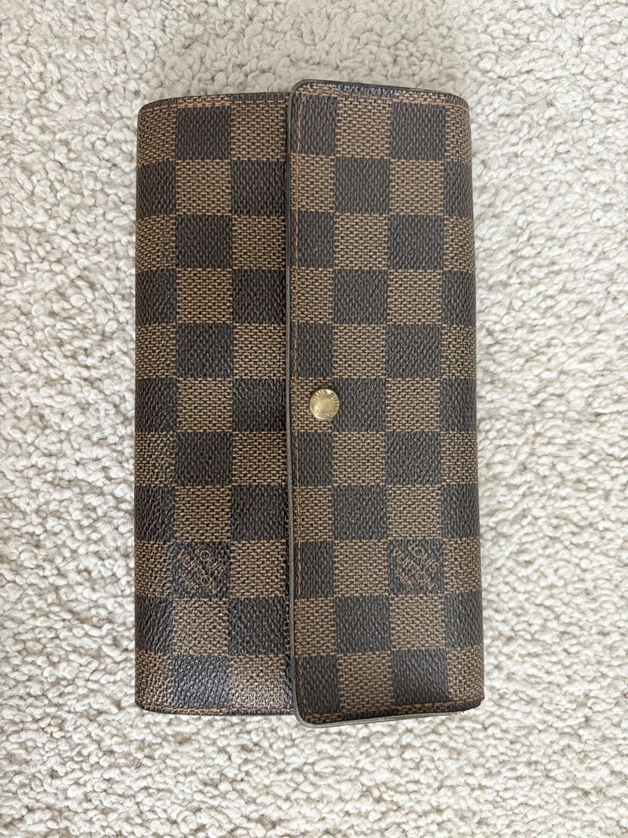 Louis Vuitton Portafogli: Louis Vuitton Portmonnaie Damier – Usato da Adliswil venduto da RedDelicious