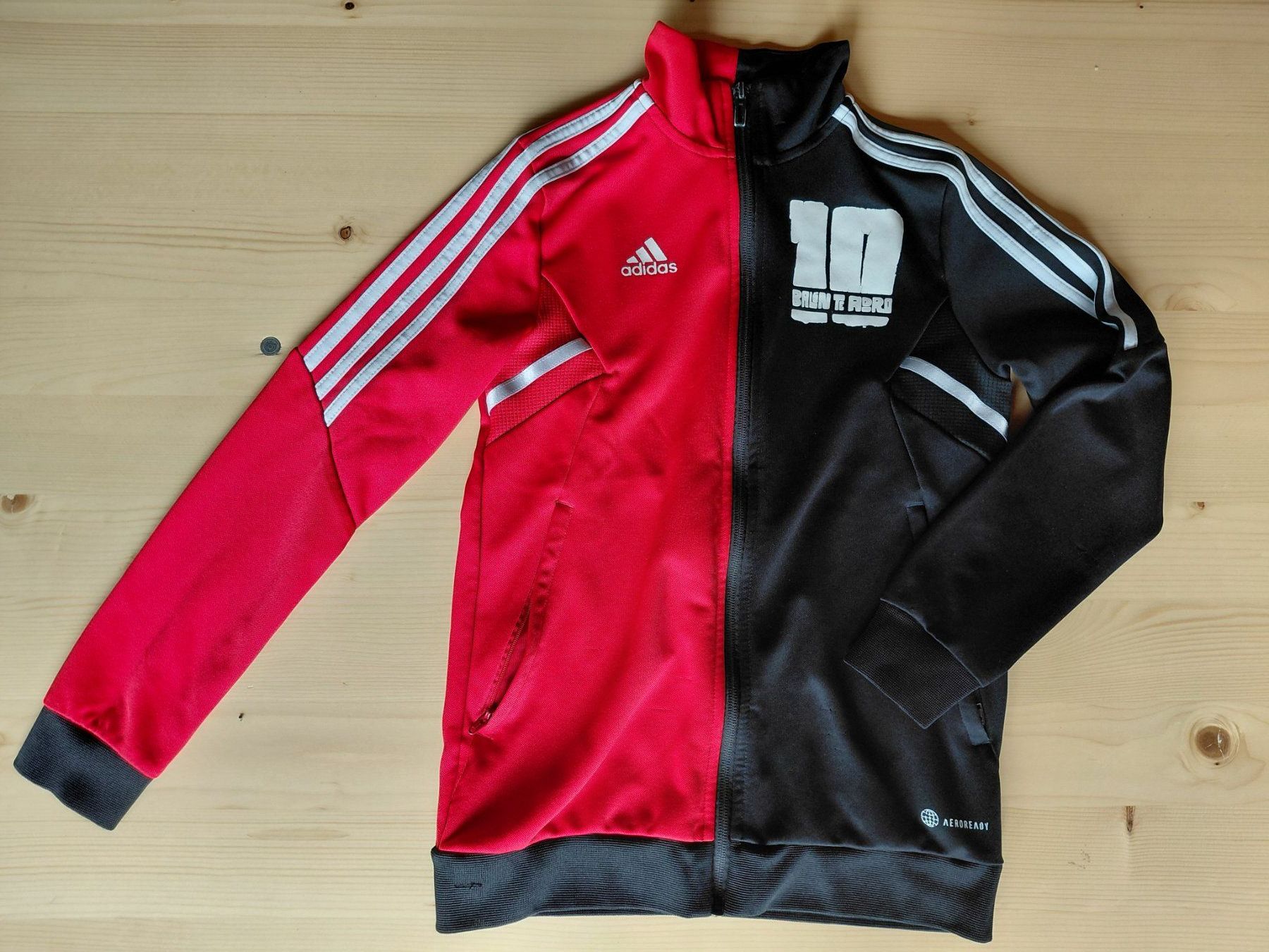 Adidas Giacche & Cappotti: Adidas Sportjacke Gr. 140 – Usato da Turgi venduto da aprilhexxe