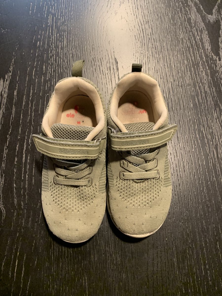 Elefanten Scarpe per ragazzi: 2 Paar Elefanten Kinder-Schuhe Grösse 25 – Usato da Klosters venduto da ari_6y9m 1