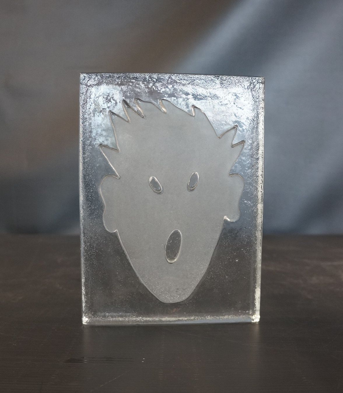 Sculture & Statue: "Brick" von Kiki Kogelnik Farblos/weiss 1998 305/500 – Usato da Basel venduto da bk_brockibasel