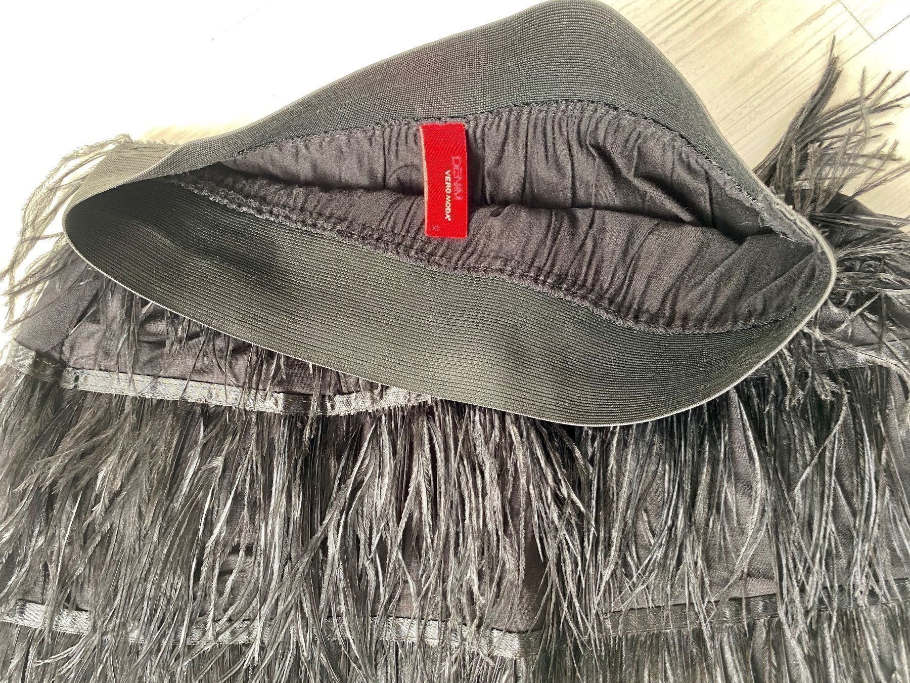 Röcke: 2 Sommer-Röckli Vero Moda + Benetton XS – Gebraucht aus Estavayer-le-Lac von Mimmy02 1