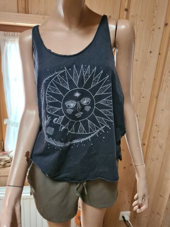 Super cooles Top mit coolen Shorts