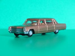 Cadillac von Praliné 1/87