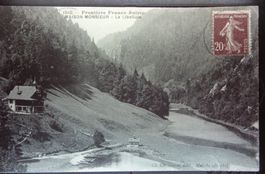La libellule à Maison Monsieur au bord du Doubs