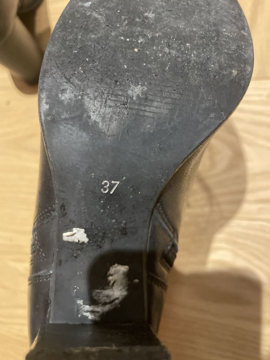 Damenschuhe: Schwarze Stiefeletten mit Absatz, Gr. 37 – Gebraucht aus Arbon von llaauraa 3