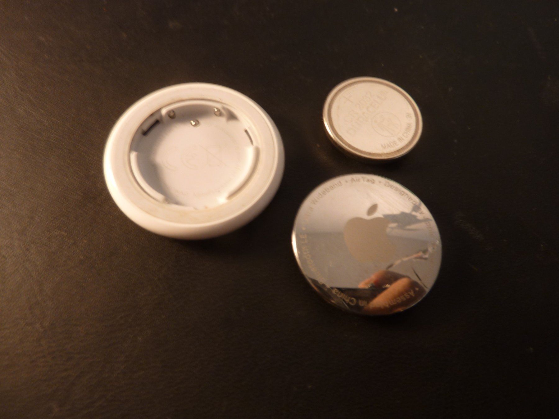 Apple Portachiavi: AirTag 1 Bluetooth NFC Smart Tracker wenig gebraucht – Usato da Hochfelden venduto da swissice 1