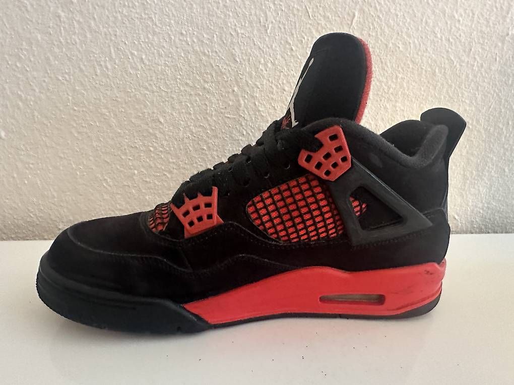 Jordan Scarpe da uomo: ORIGINAL! JORDAN 4 Retro Red Thunder. Gr. 40.5.Porto gratis! – Usato da Flawil venduto da mar_9chb 3