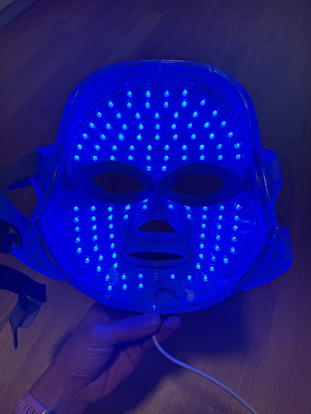 Protezione per viso e udito: LED Gesichtsmaske – Usato da Winterthur venduto da OliviaC5 3