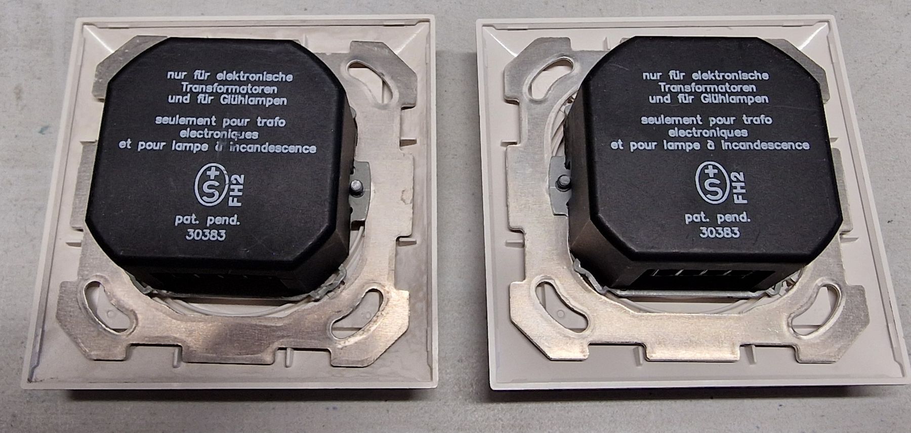 Feller Schalter: Feller Edizio Dimmer 30383 – Gebraucht aus Staad SG von  1