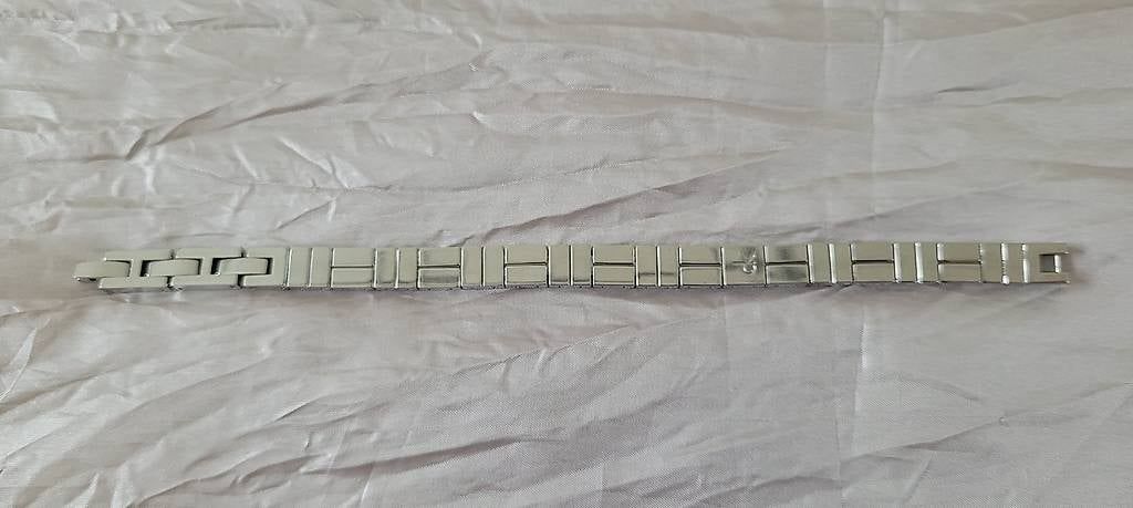 Bracelets: Damen Armband von CK – D'occasion à Wallbach par sunshine_2020
