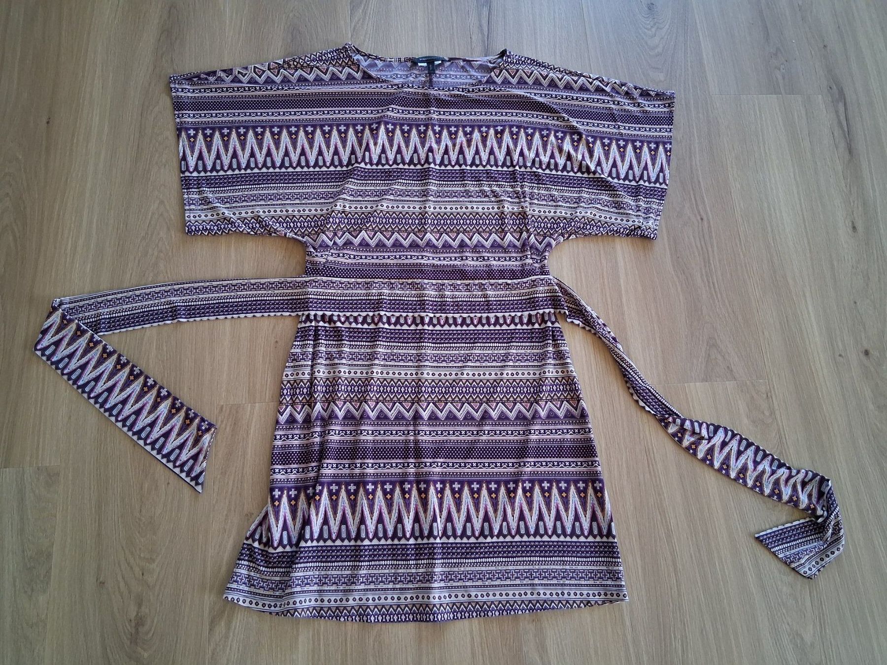 Kleider: BCBG Maxazria Kleid XS (S) – Gebraucht aus Lengnau AG von Nathi88