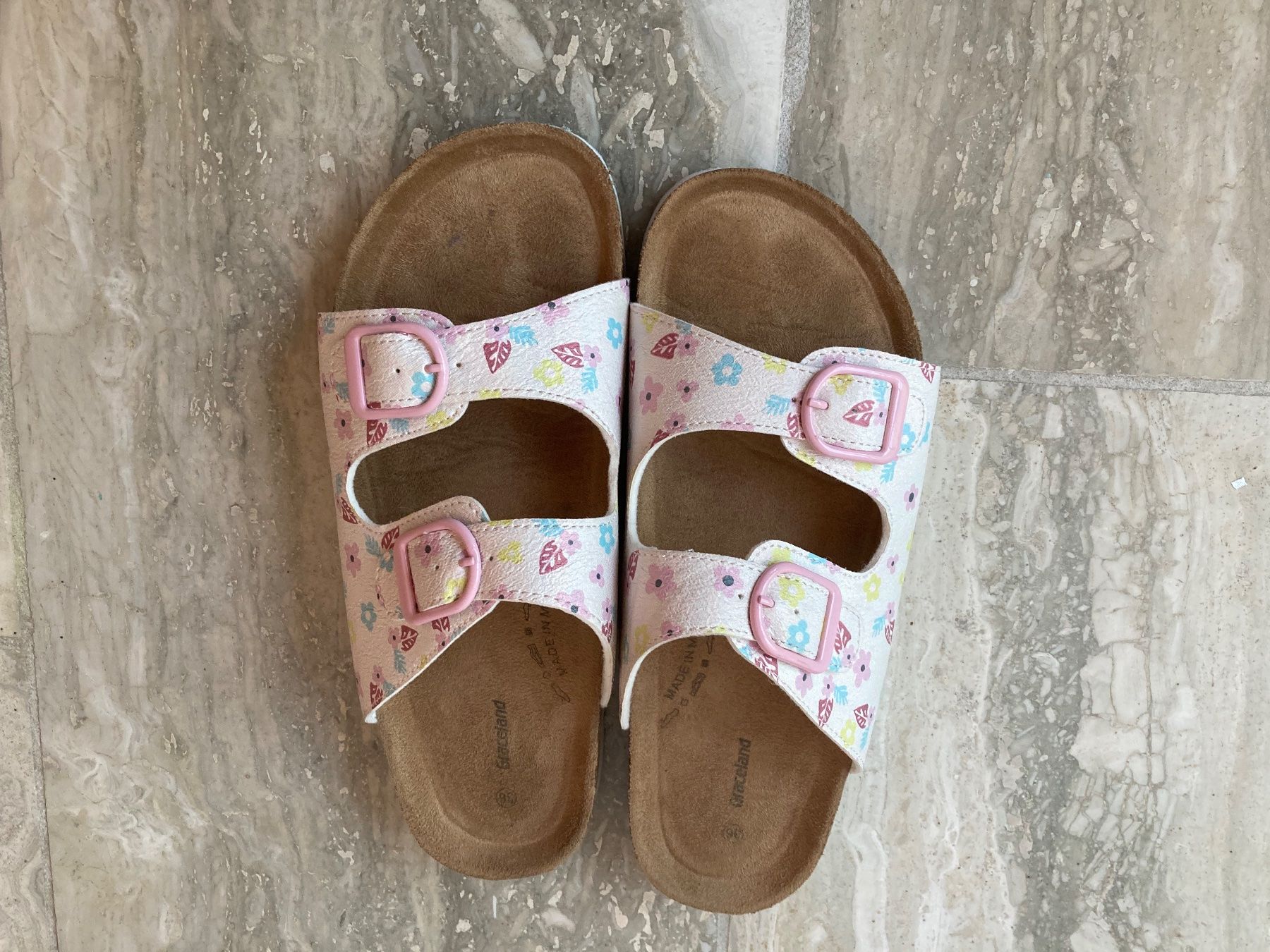 Graceland Scarpe per ragazze: Finken / Hausschuh / Pantolette Gr. 36 – Usato da Aetingen venduto da Nadinsky