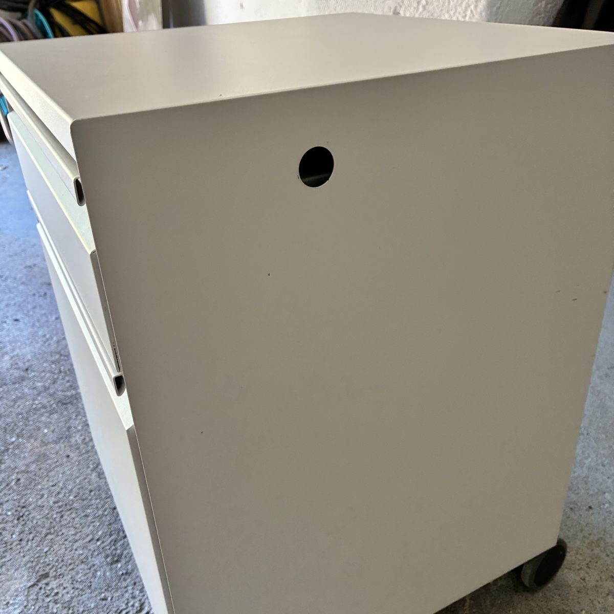 Lista Korpus: LISTA OFFICE KORPUS – Gebraucht aus Zug von CEBKA 2