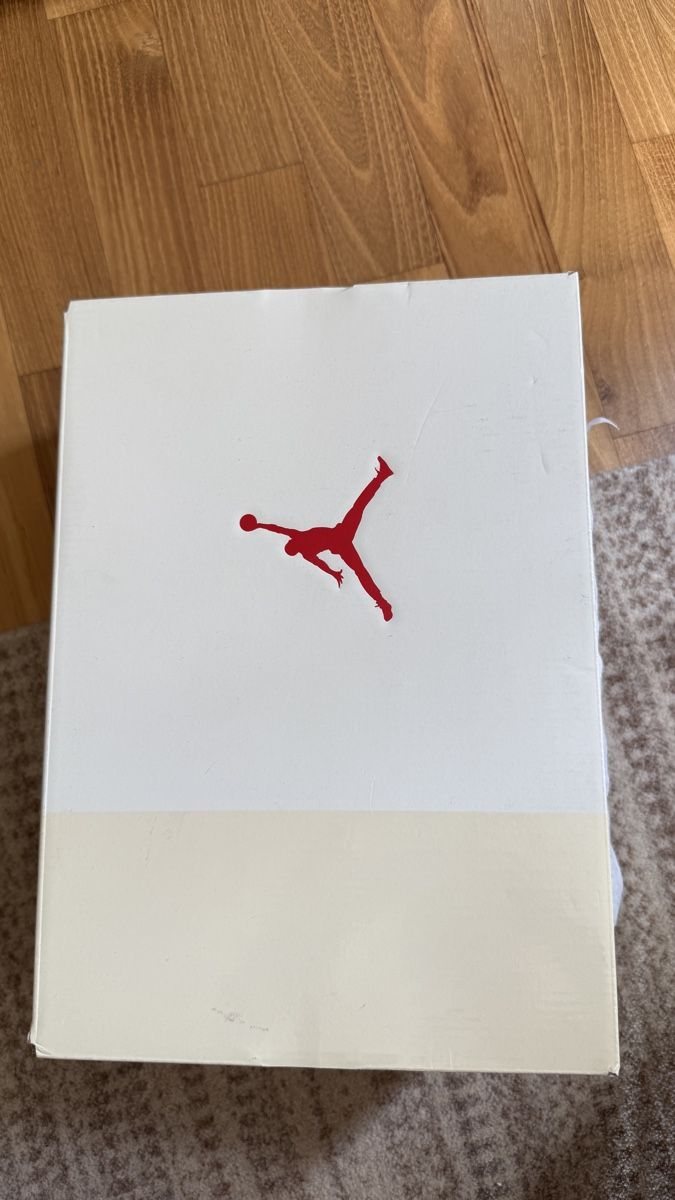 Jordan Scarpe da uomo: Jordan 3 Musselin – Usato da Horgen venduto da Aron.zh 3