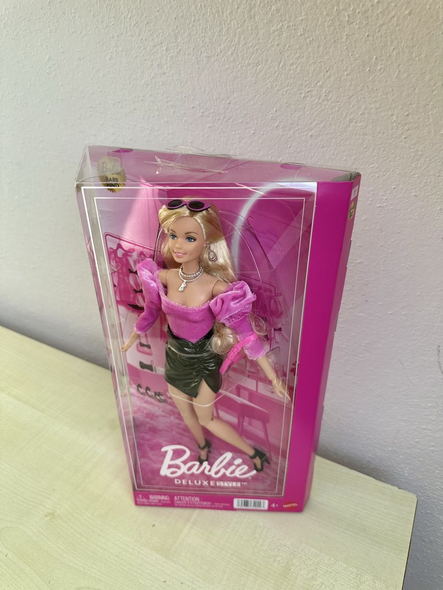 Poupées: Barbie Deluxe Rare Find – Neuf avec emballage d'origine à Zürich par Kat_5557 2