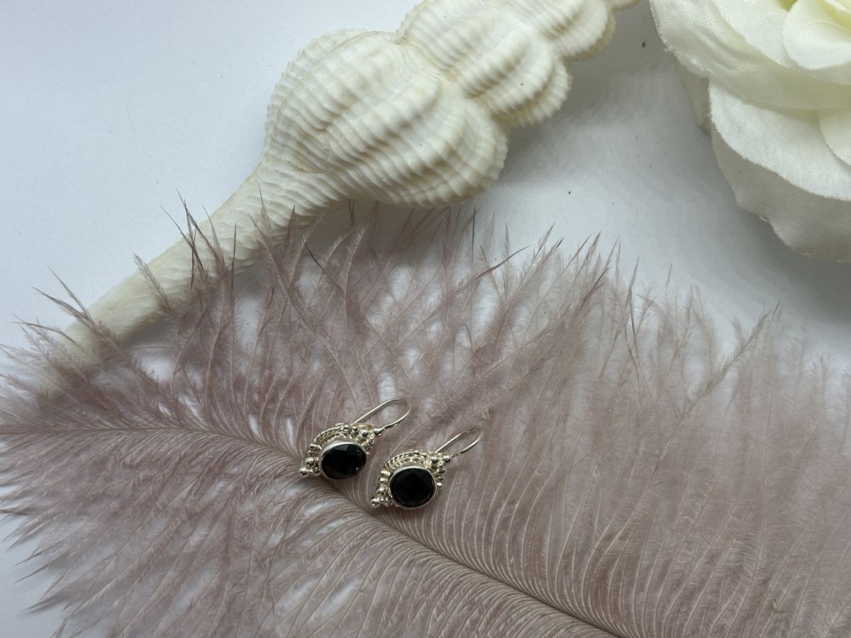 Onyx Orecchini pendenti & Orecchini a lobo: Ohrringe Onix – Nuovo e nell'imballaggio originale da Niederglatt ZH venduto da Silberschmuck-design 1