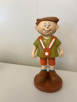Figur Junge mit Lüchtsgi Sammlerstück guter Zustand