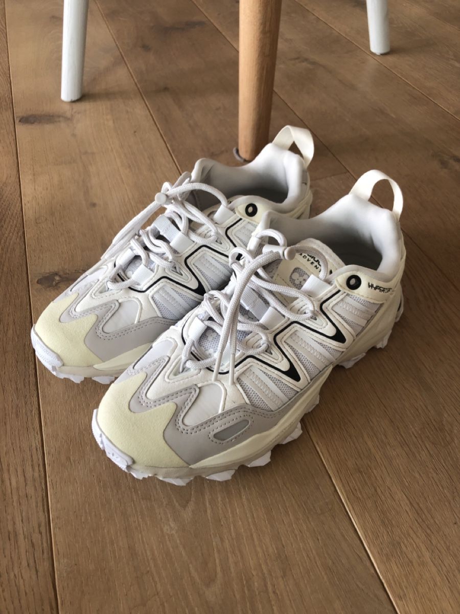 Adidas Scarpe da donna: Adidas Hyperturf Turnschuhe – Nuovo (secondo la descrizione) da Wettswil venduto da lalinda85
