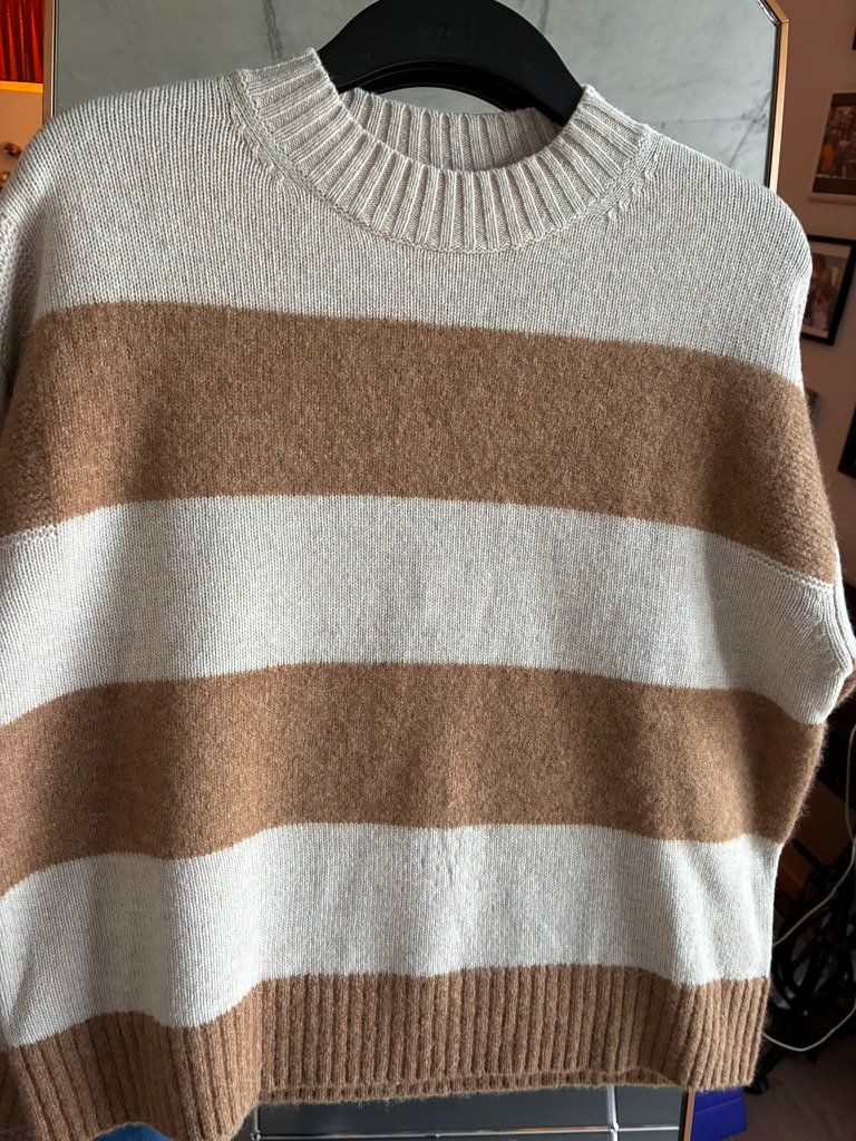 Vanessa Bruno Maglioni & Felpe: Vanessa Bruno! wunderschöner neuer Strickpullover Gr. 36 – Nuovo e nell'imballaggio originale da Winterthur venduto da Mitschg