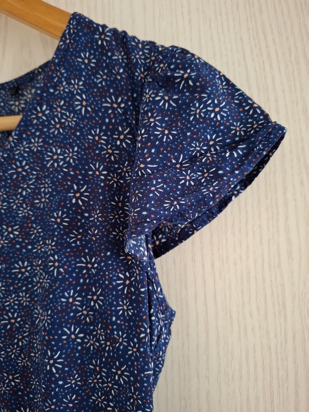 Esprit Camicette: Sommerliche Esprit Bluse mit Blumenmuster, Grösse XS, – Usato da Kaisten venduto da mesca11 2