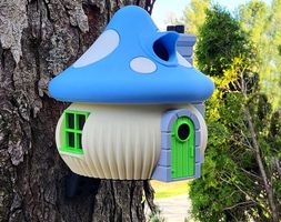 Nistkasten Pilzhaus  Vogelhäuschen im Märchenstil