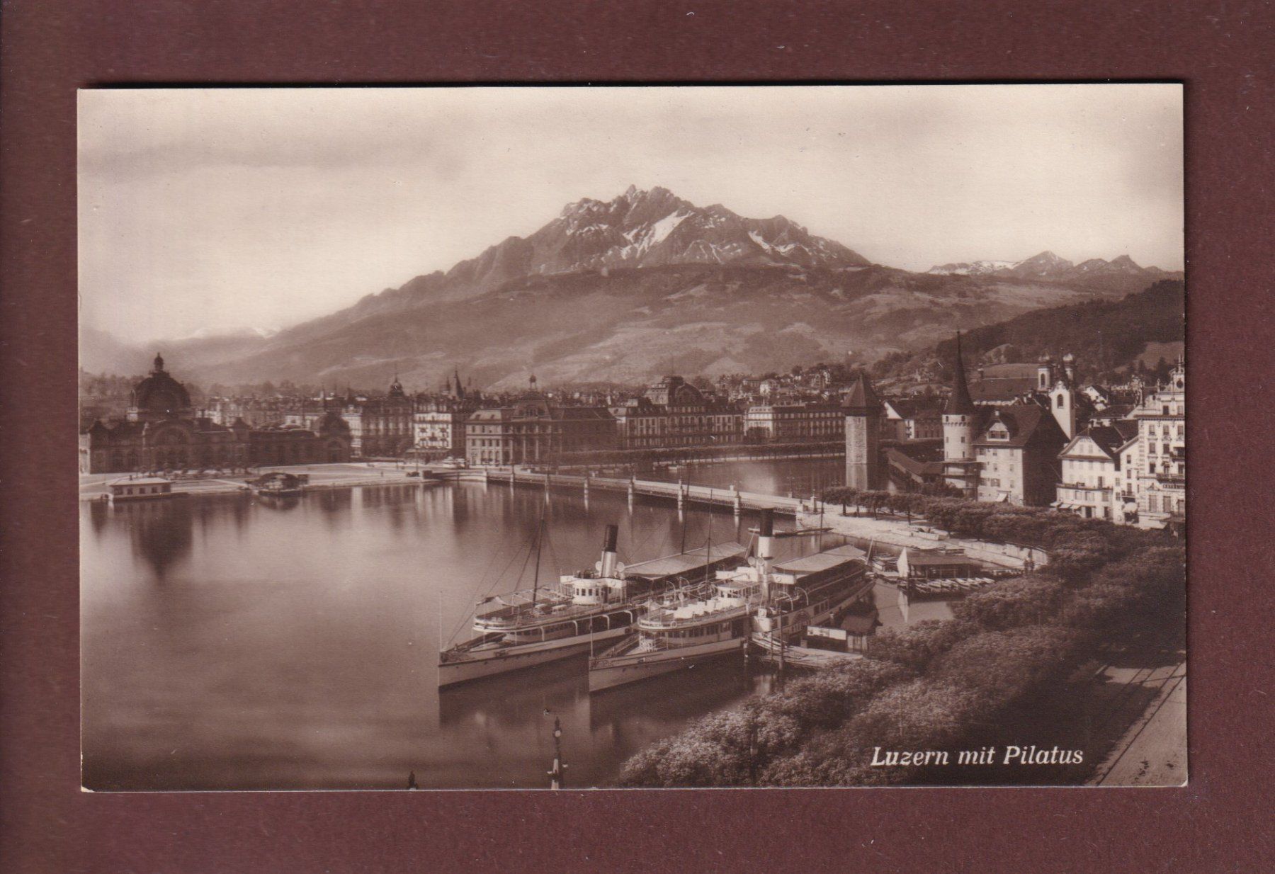 Cartoline postali: LUZERN - Teilansicht - Schiffe - Pilatus – Usato da Pully venduto da nicecards