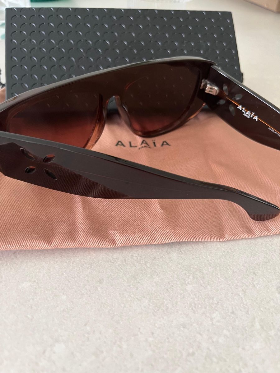 Alaia Occhiali & Lenti: Alaia Petal Sunglasses – Nuovo (secondo la descrizione) da Genève venduto da gvokiii 3