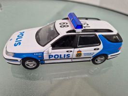 Saab Polizei