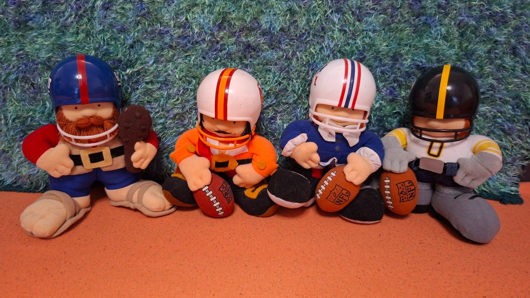 Statuette: NFL Maskottchen 1983 – Nuovo (secondo la descrizione) da Unterstammheim venduto da willikoyote72 6