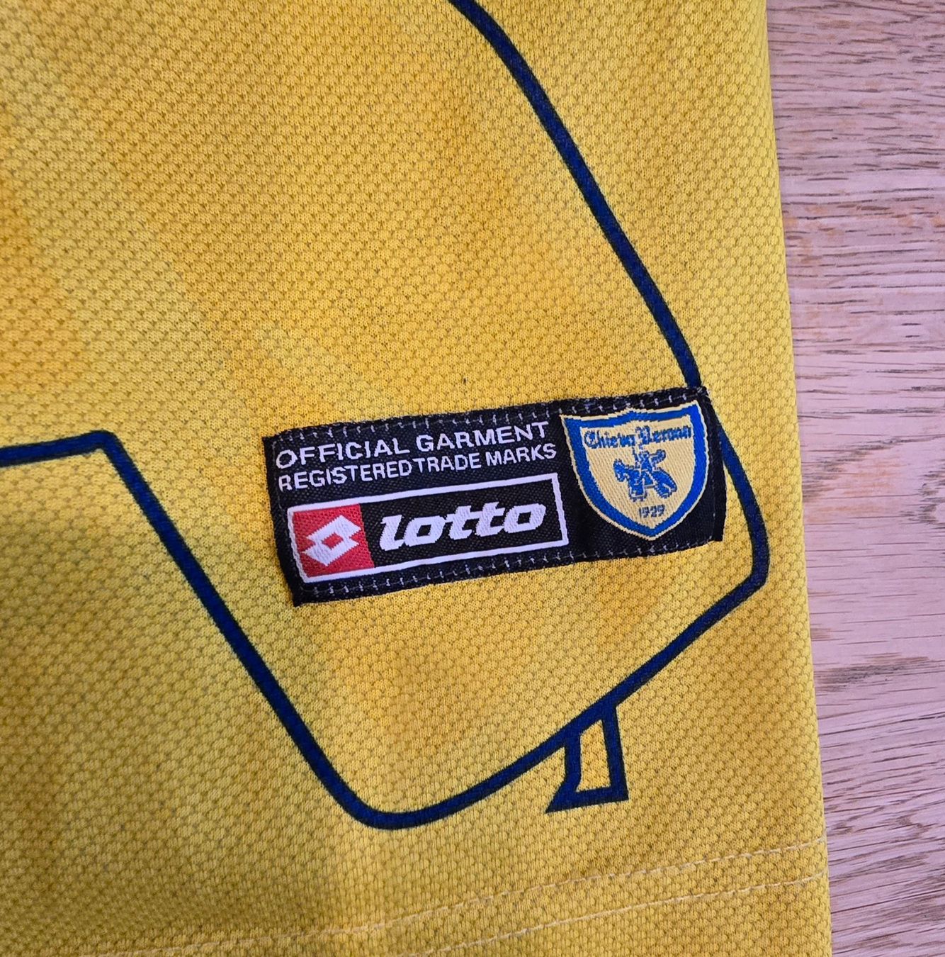 Leibchen & Hosen: Chievo Verona | 2004/05 – Gebraucht aus Zollbrück von MiKron 3
