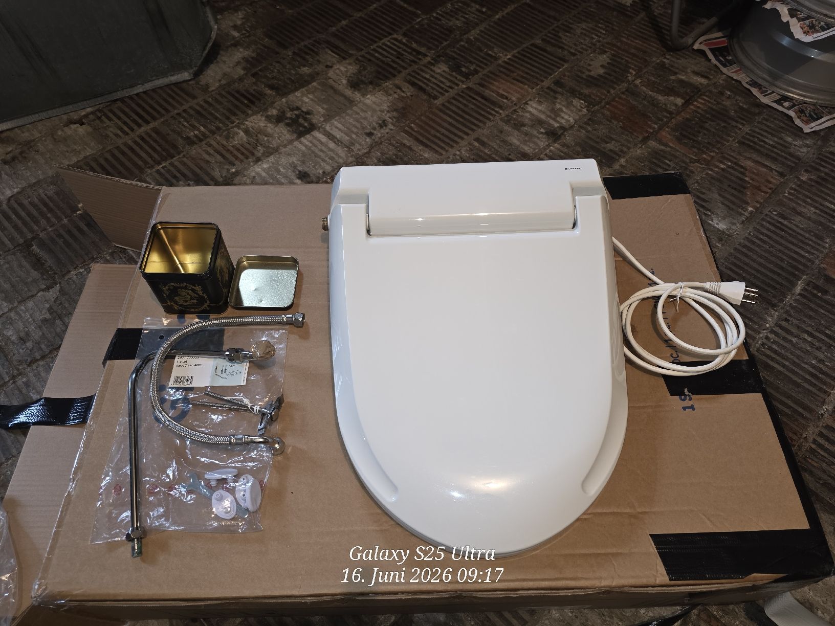 Geberit WC: Geberit AquaClean 4000 – Usato da Sonterswil venduto da 1234ralf