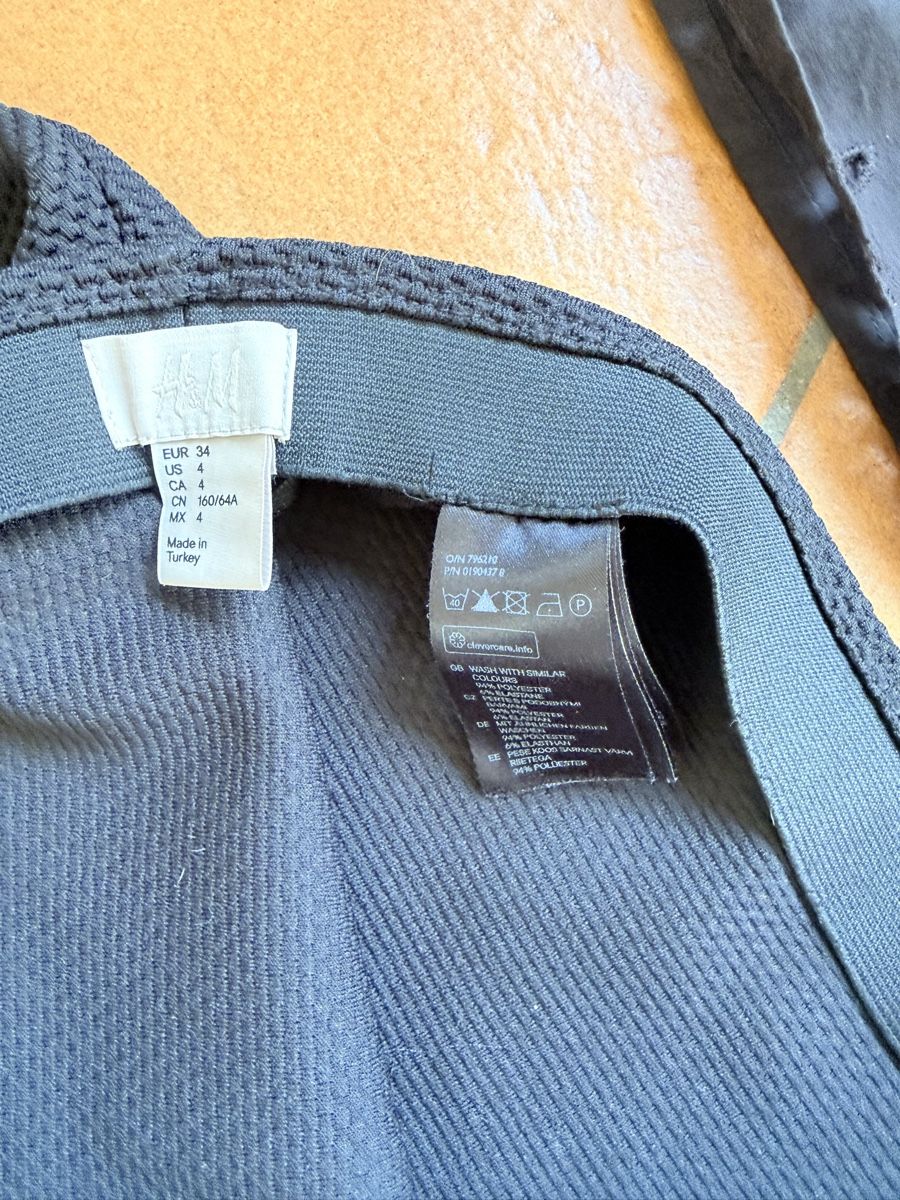 Lotti di vestiti: Gonna a tubino + top – Nuovo (secondo la descrizione) da Bellinzona venduto da bul_mvy5 1