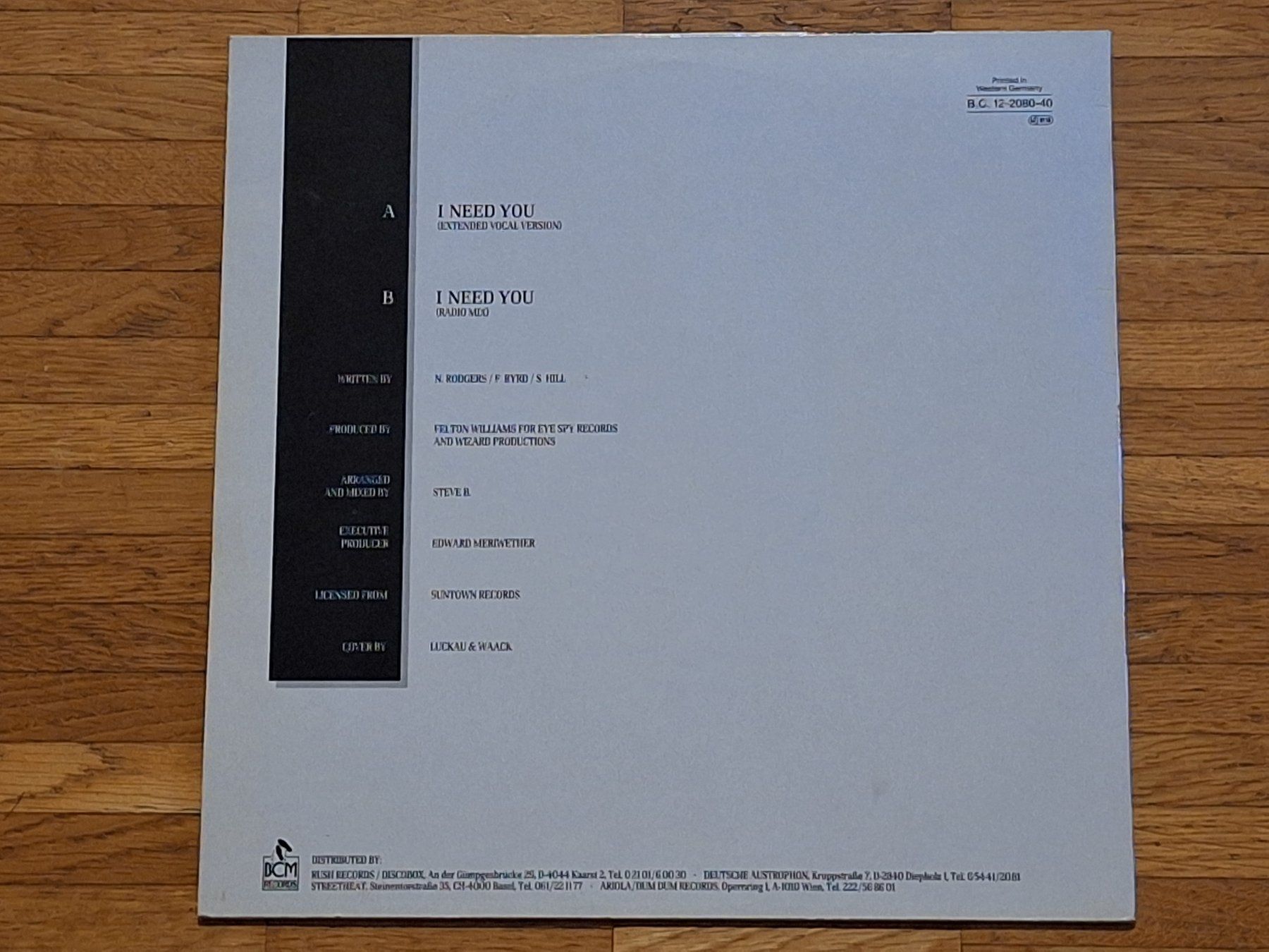 Dischi in vinile: B.V.S.M.P., I Need You - 12" Maxi EU 1988 – Nuovo (secondo la descrizione) da Oberentfelden venduto da Musicud 1