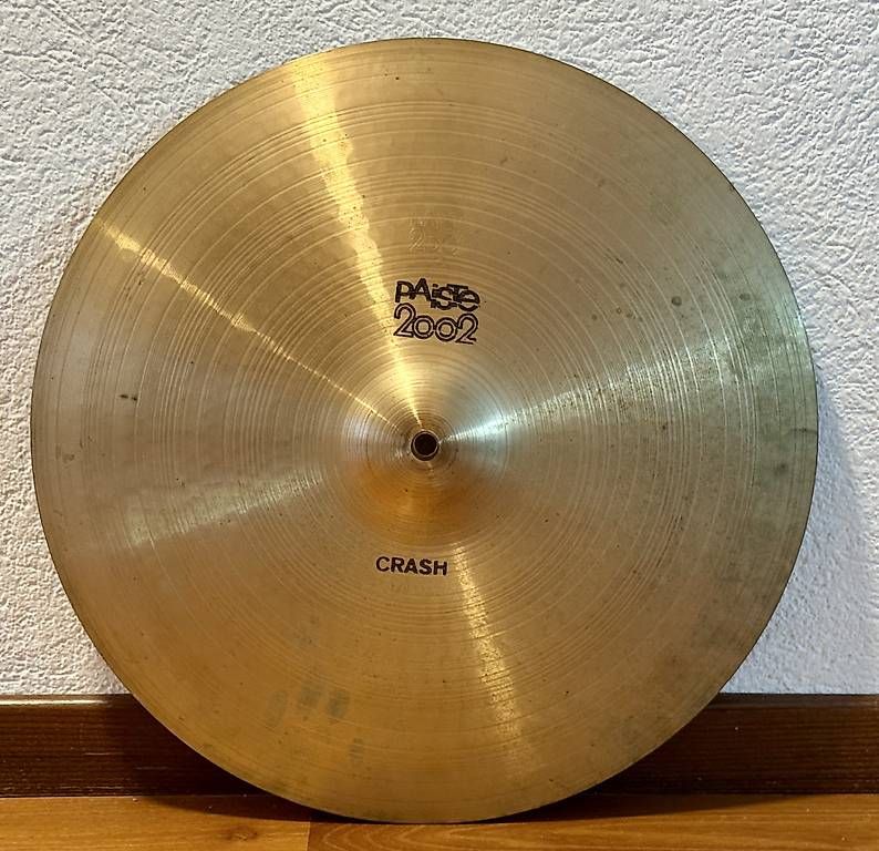 Paiste Strumenti musicali: Paiste 2002 Crash – Usato da Balgach venduto da Psalty