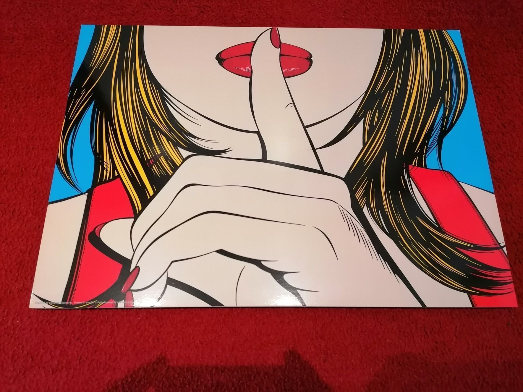 Foto & Immagini: Bild Finger-Lippe – Usato da Muri AG venduto da goodmood17 1