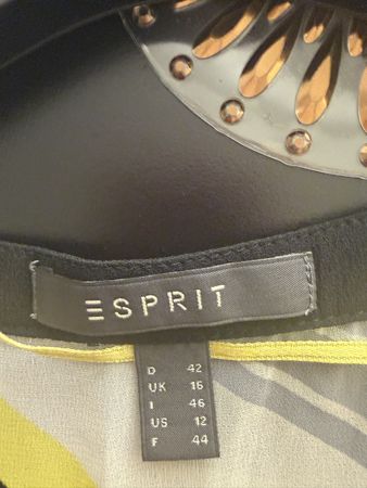 Top Esprit Taille 42 Jaune, Gris et Bleu — Idéal Été!