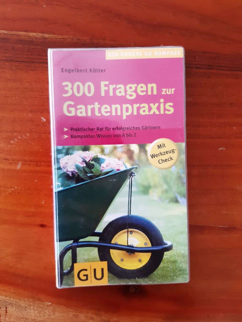 Libri: gartenbuch – Usato da Nebikon venduto da Haidihooo