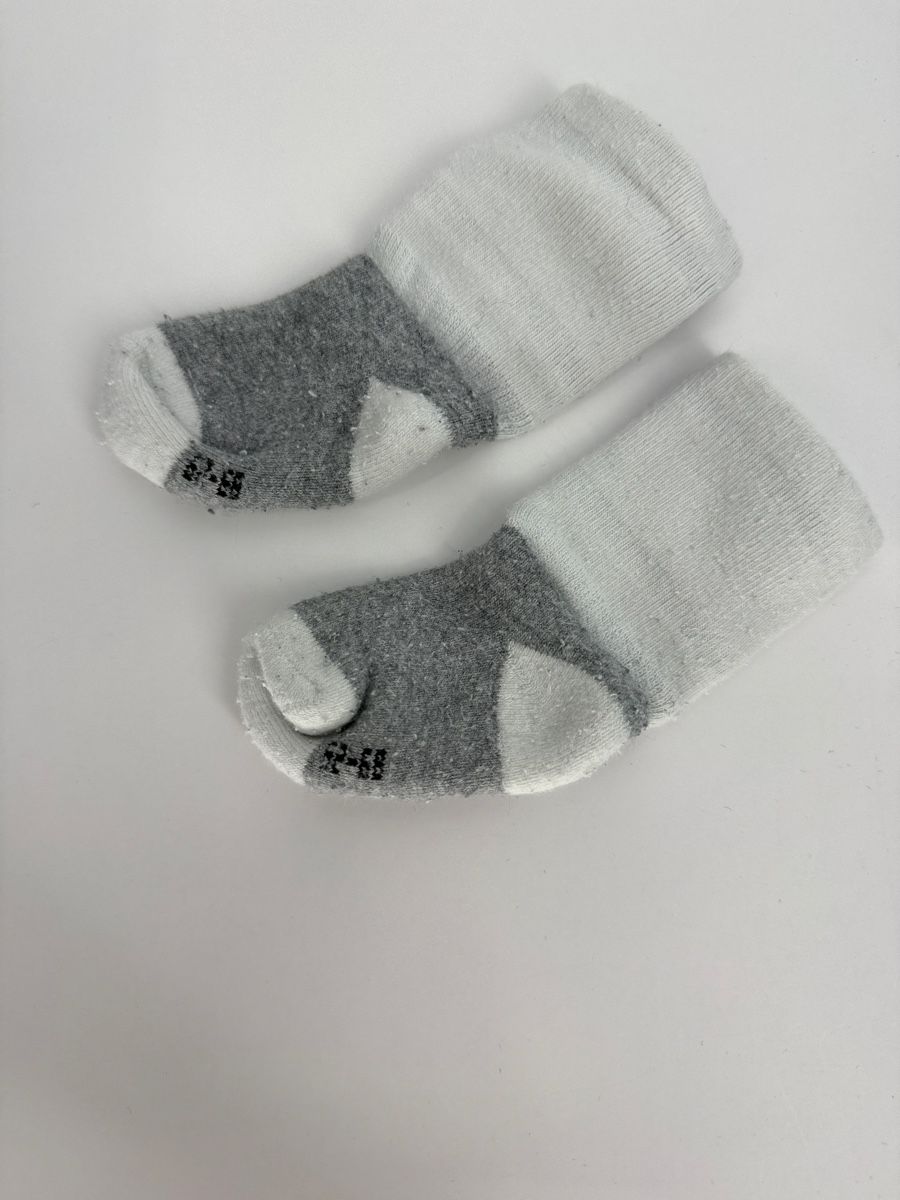 Chaussettes enfants: Babysocken Gr. 62-68 – D'occasion à Auenstein par moin.