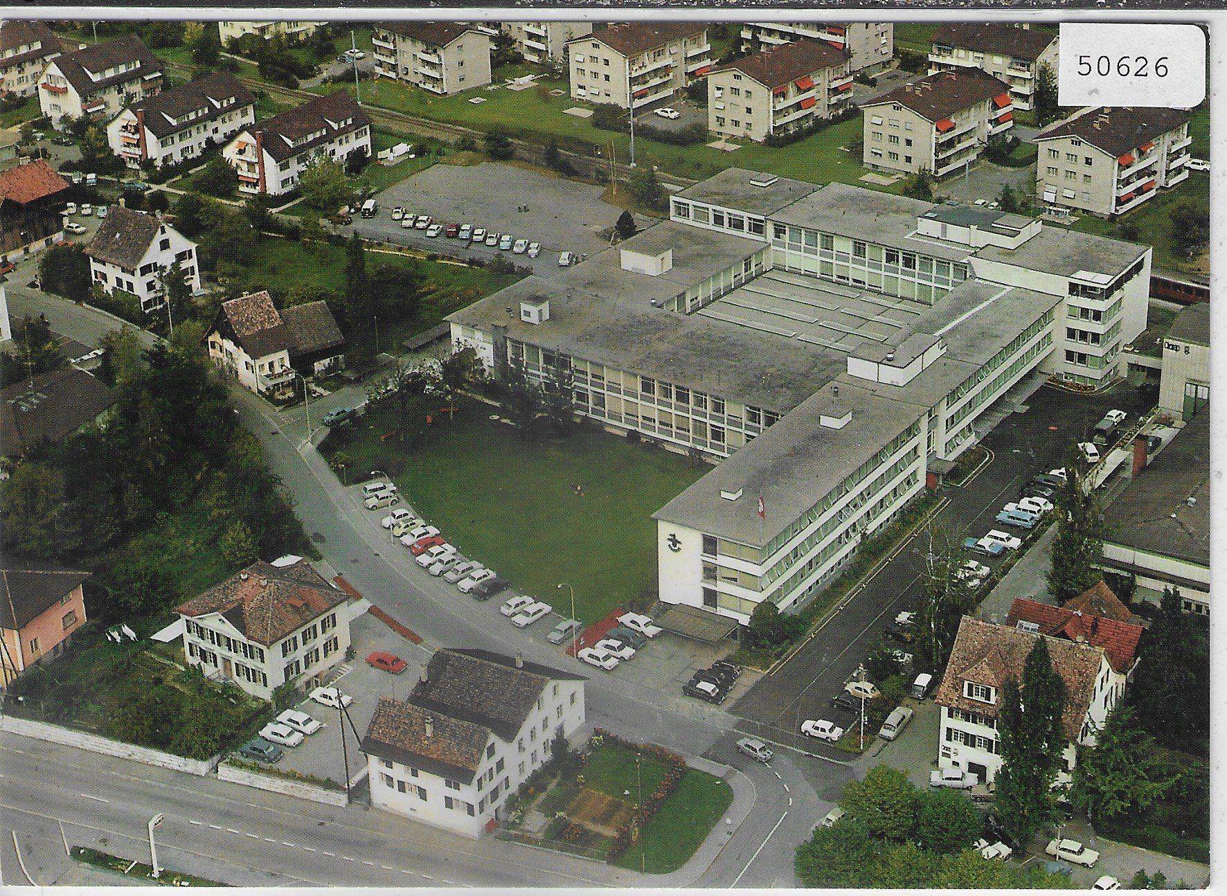Cartoline postali: Flugaufnahme Cerberus AG - Männedorf – Usato da Ettingen venduto da Kartenplanet