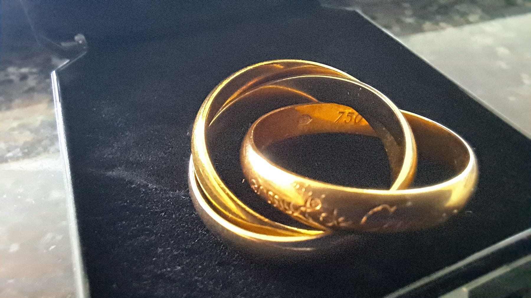Cartier Ringe: Cartier Trinity Ring – Gebraucht aus Pfäffikon ZH von Valsangiaccomo 3