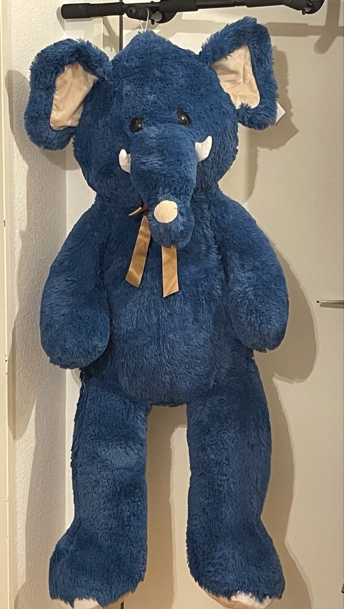 Spielzeuge: Gigantischer Plüschtier Elefant – Neu (gemäss Beschreibung) aus Zürich von sha_207 1