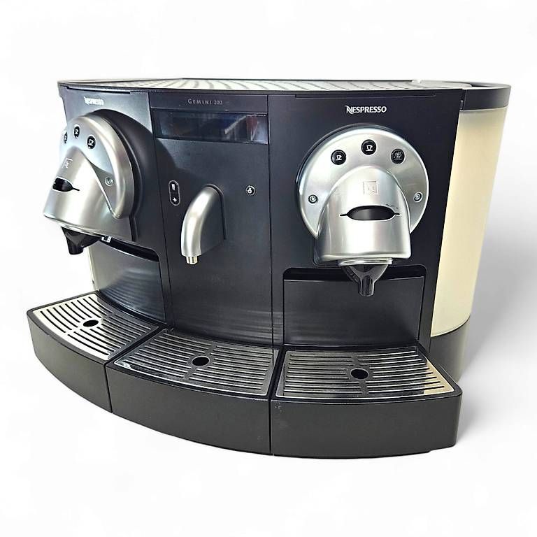 Kaffeemaschinen & Espressomaschinen: Nespresso Gemini CS200 – Gebraucht aus Frauenfeld von karep