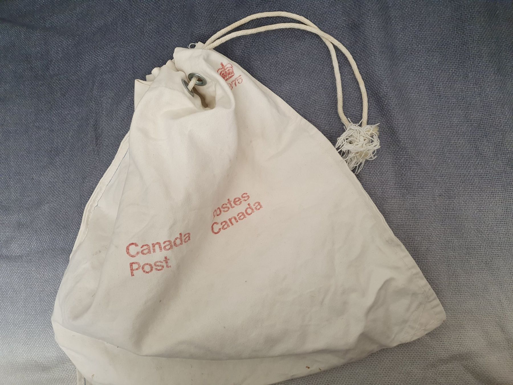 Borse: Canada Post vintage Posttasche 1975 – Usato da Hinterkappelen venduto da nianguya 1