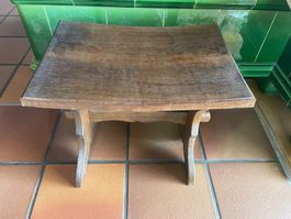 Antikes Holz Schemmeli