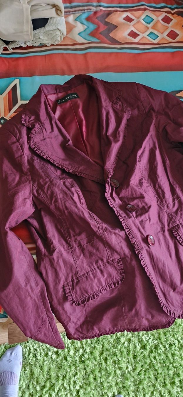 Giacche: Retro red blazer – Usato da Bonstetten venduto da Denitza87 1