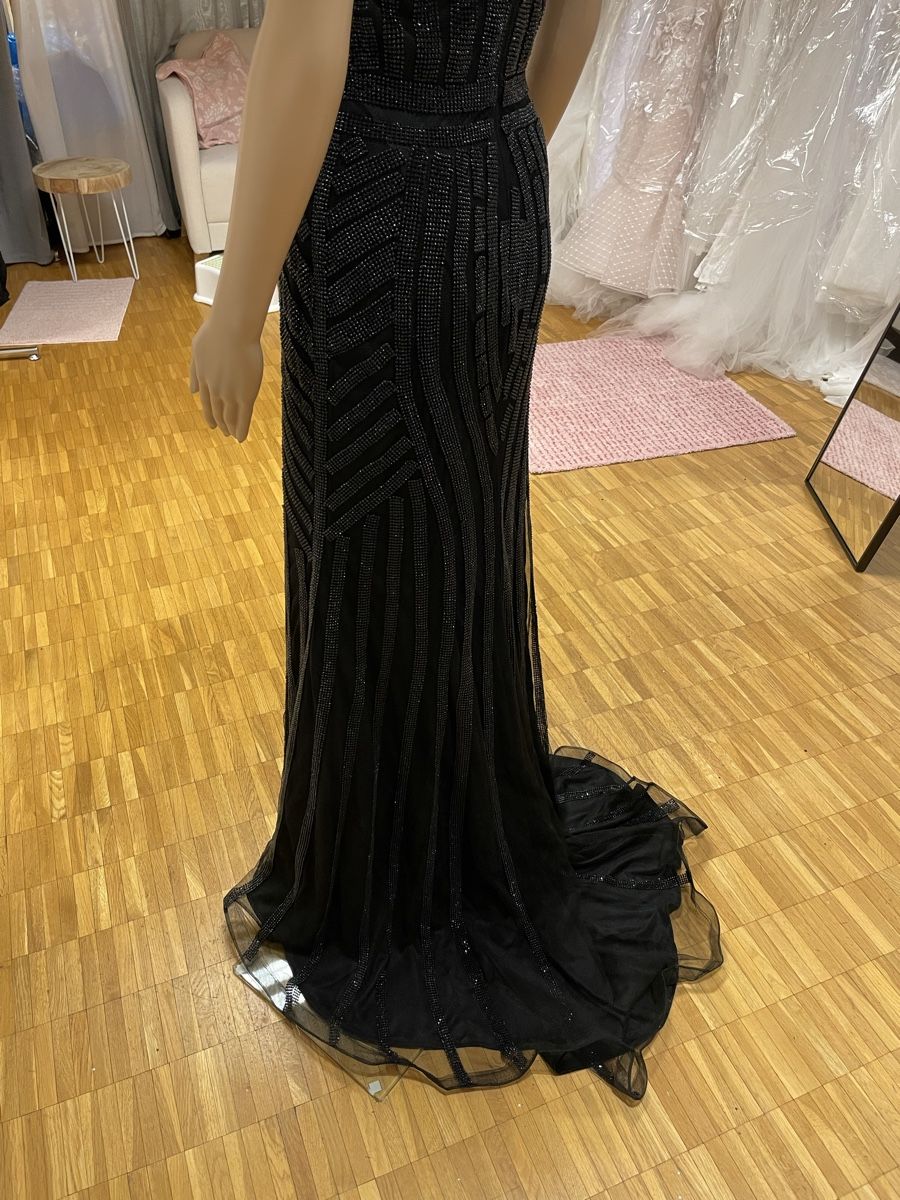 Vestiti: Abendkleid lang schwarz Perlen bestickt Grösse 36 – Nuovo (secondo la descrizione) da Appenzell venduto da mir_rqn6 8
