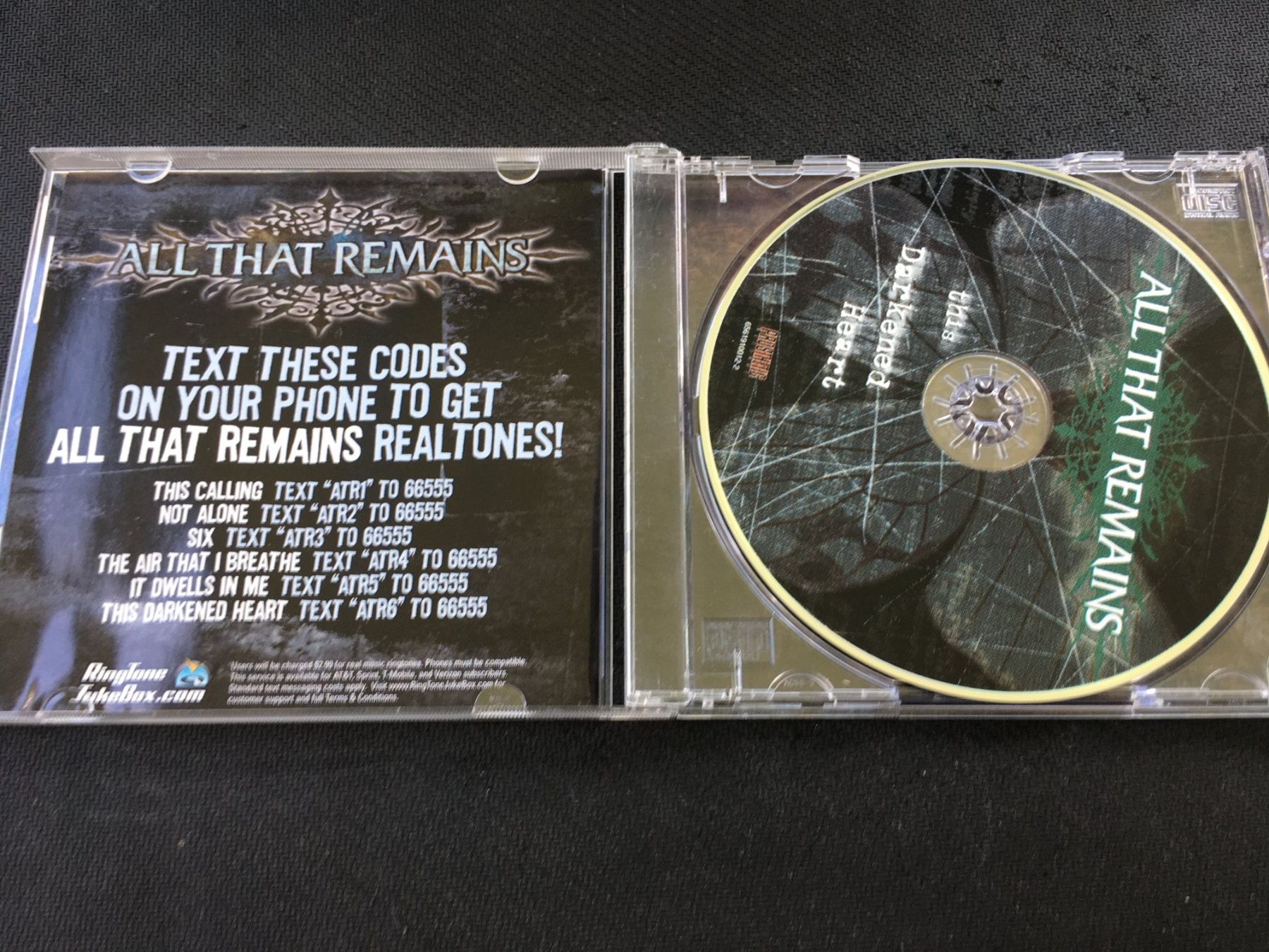 CD: All that remains - this darkened heart -CD- – Usato da St.Gallen venduto da MedienJoe 1