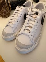 Neue Nike Blazer Schuhe weiss 38
