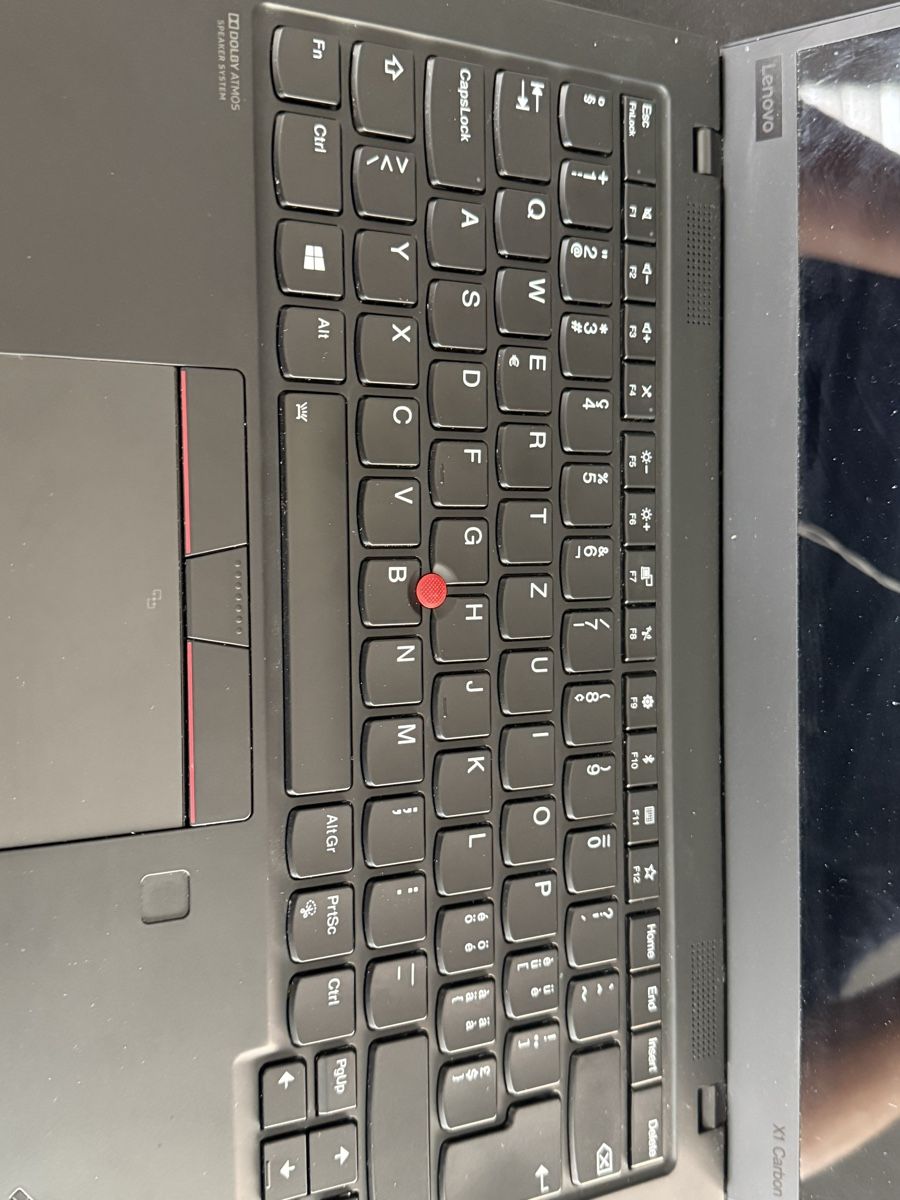 Lenovo Notebooks: ThinkPad x1 Carbon 7th Gen – Defekt aus Baden von Pligi 1