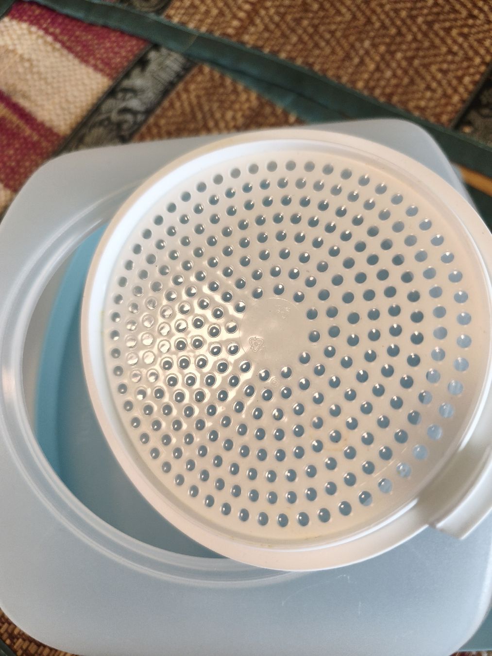 Tupperware Contenitori & Simili: Tupperware Käsemax – Usato da Neerach venduto da ber_l5lc 1